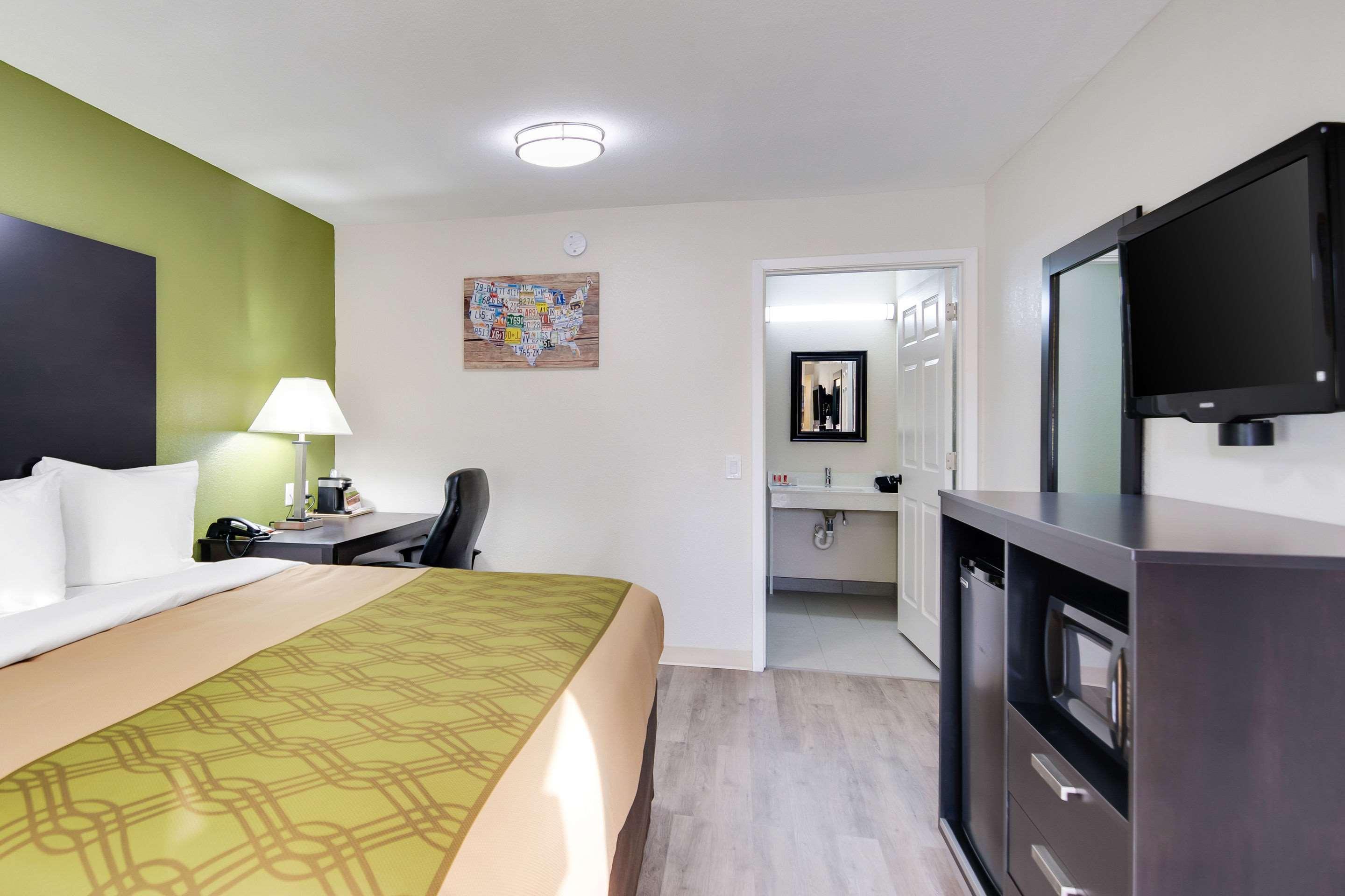Super 8 By Wyndham Palestine Tx Ξενοδοχείο Εξωτερικό φωτογραφία