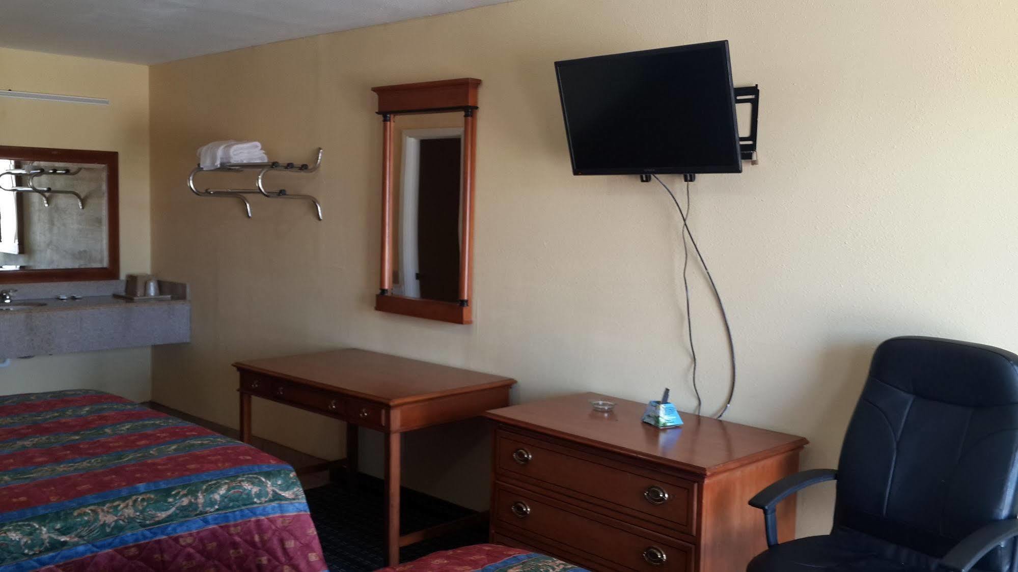 Super 8 By Wyndham Palestine Tx Ξενοδοχείο Εξωτερικό φωτογραφία
